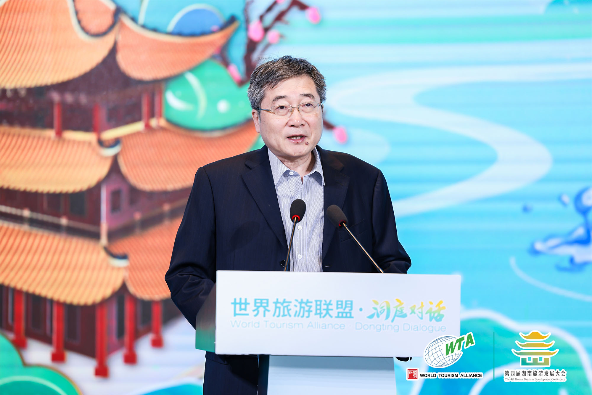 世界旅游联盟主席张旭